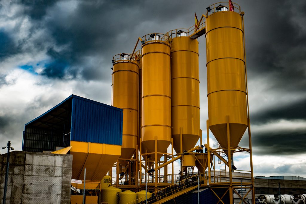 How Do Cement Terminals Operate?